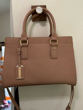 Women’s Structured Tote Handbag in Dusty Rose - Stylish Everyday Carry